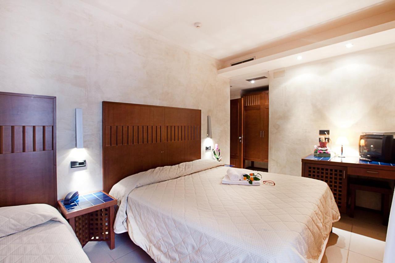 Hotel Canguro San Benedetto del Tronto Esterno foto