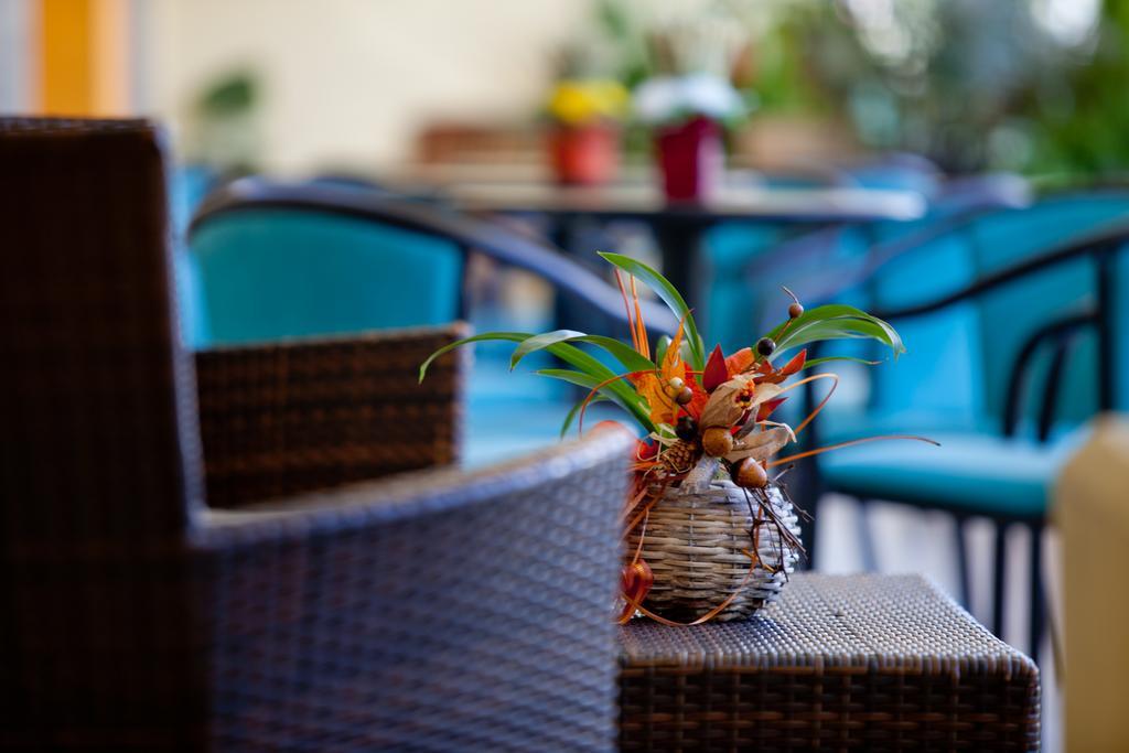 Hotel Canguro San Benedetto del Tronto Esterno foto